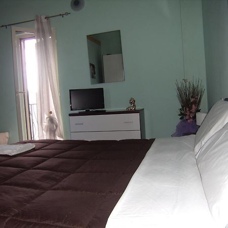 Casa Vacanza La Rondine Valmontone Luaran gambar
