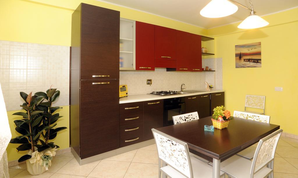 Casa Vacanza La Rondine Valmontone Luaran gambar